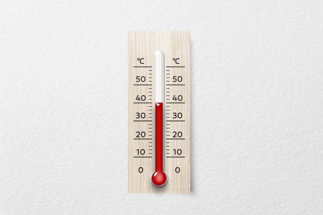 温度計  40℃を指している画像